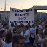 20,000 protest in Vienna over migrant treatment