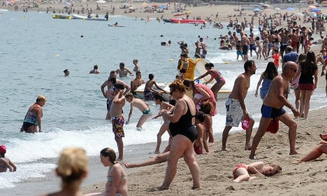 Tourists warned of risks of swimming in the Med