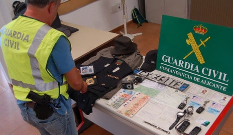 Fake traffic police arrested for robbing tourists on Costa Blanca