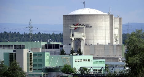 Greenpeace: Swiss nuclear plant must close