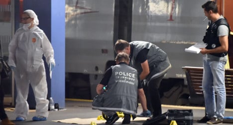 Americans prevent massacre on French train