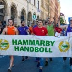 Hammarby Handboll, one of the many sports teams that walked in the parade.Photo: Vilhelm Stokstad/TT