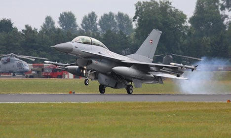 Denmark open to sending fighter jets to Syria