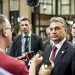 Hungary to seal border with Croatia