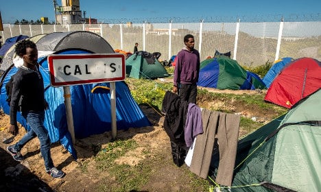 Iraq refugee crushed to death by pallets in Calais