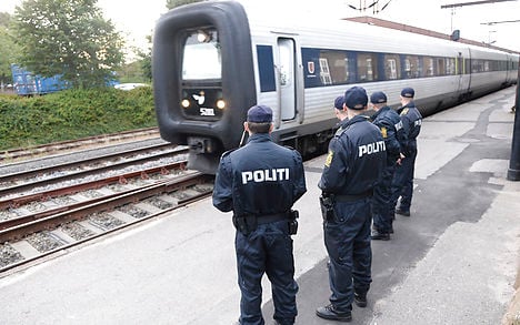 Denmark-Germany trains resume amid influx