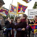 Police face enquiry over Tibet flag suppression