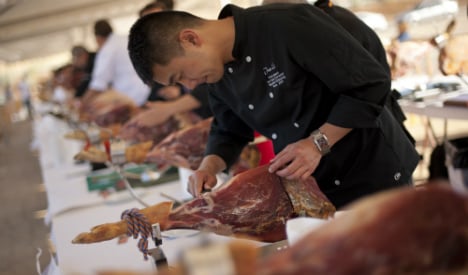 Hamazing! Spanish town smashes world record for most ham-slicing