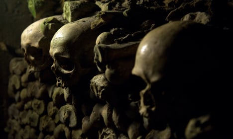 'Lucky' couple to spend night in Paris Catacombs