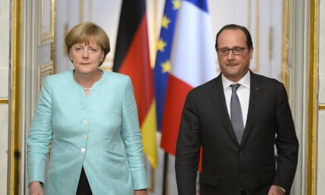 Hollande and Merkel to show unity to MEPs