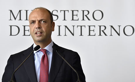 Italy expels four suspected jihadists