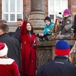 The crown princess helped wish Copenhageners a 'Mary' Christmas. Photo: Simon Skipper/Scanpix