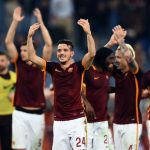 Fiorentina stay top as Roma dominate derby