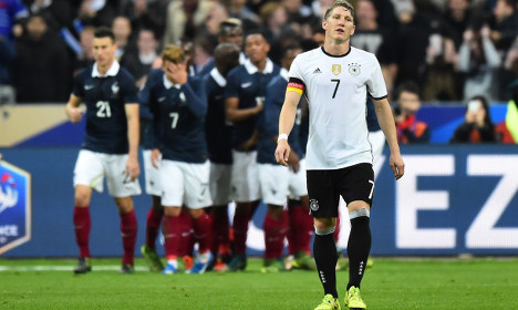 Schweinsteiger calls for unity after Paris attacks