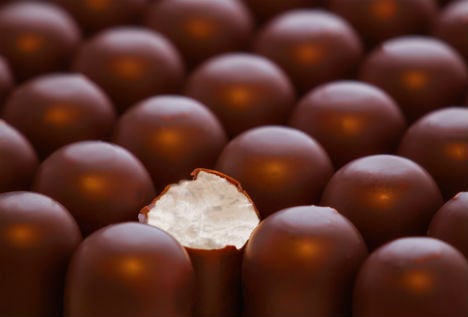 Local FPÖ boss 'misses' racist sweets