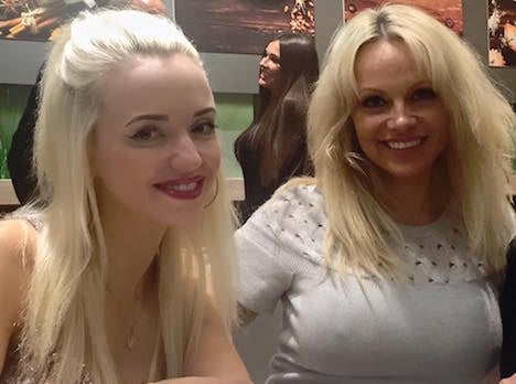 Pamela Anderson lights up Vienna