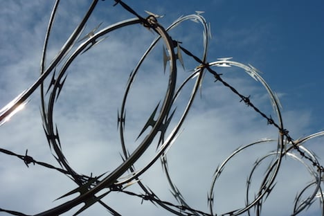 Razor wire fence appears on Slovenian border