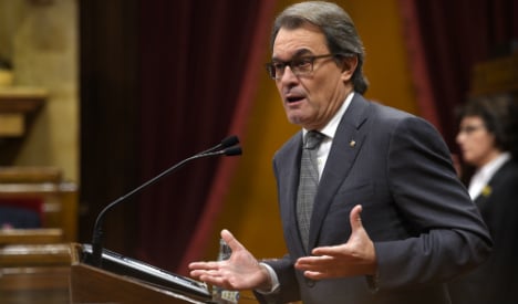 Catalonia lawmakers reject Artur Mas leadership bid for second time