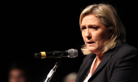 Fierce campaign to stop French far-right victory
