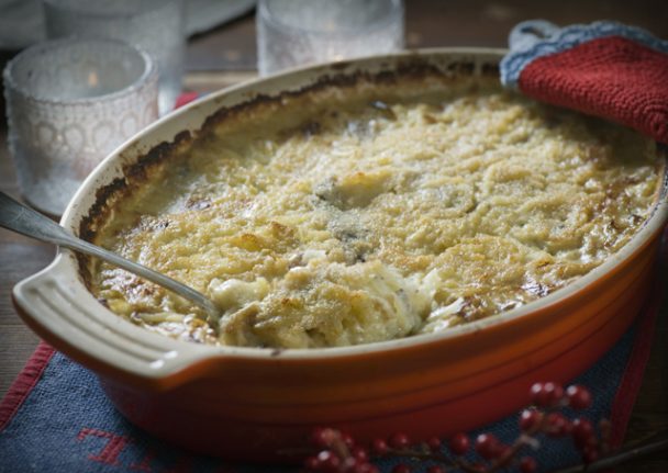 How to make Swedish potato and fish gratin