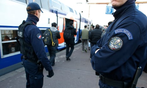 Men jailed after 'terror train' threat in France