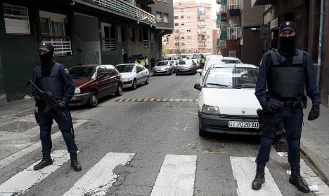 Man and woman suspected of recruiting for Isis arrested in Spain