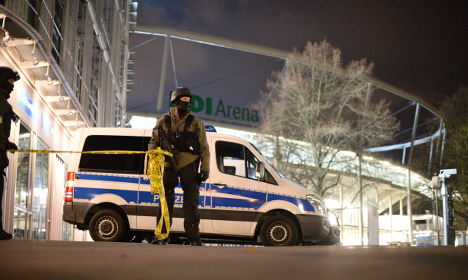 German police target bomb scare suspect