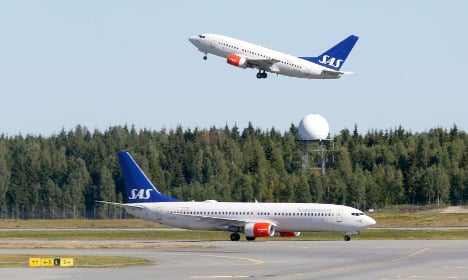SAS shares soar as airline returns to profit