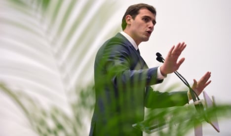 Spain's Ciudadanos calls for pact with conservatives and Socialists