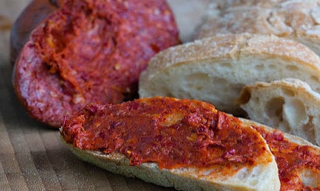 Italy police find cocaine among spicy sausages