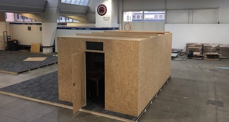 Wood huts to replace Ikea refugee shelters