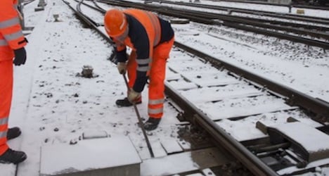 Rail passengers face delays due to freeze-up