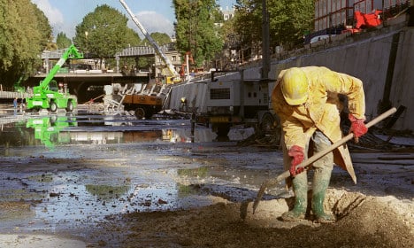 So what's beneath the surface of a Paris canal?
