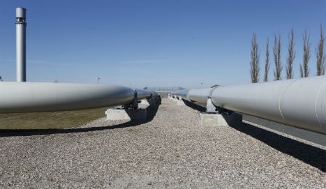 Germany soothes Polish gas pipeline fears