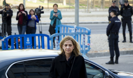 Princess Cristina stands by her man as fraud trial resumes