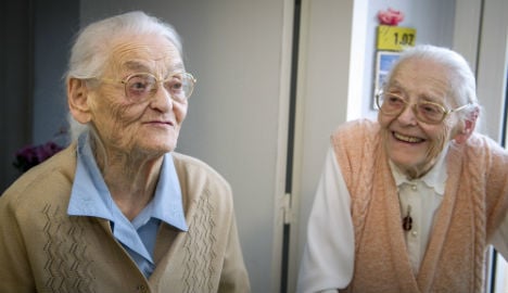 France's 104-year-old twins say closeness key