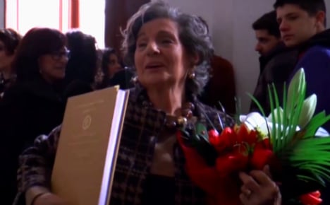 Italian gran scoops degree with top marks - aged 87