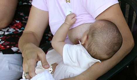 Picasso Museum overturns ‘art risk’ breastfeeding ban