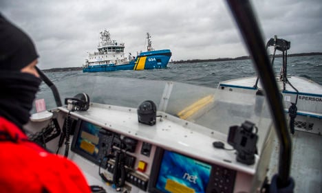 Swedish coast guard prepares for spring refugee dockings