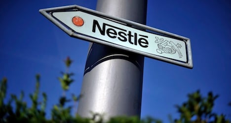Strong Swiss franc hits Nestlé profits for 2015