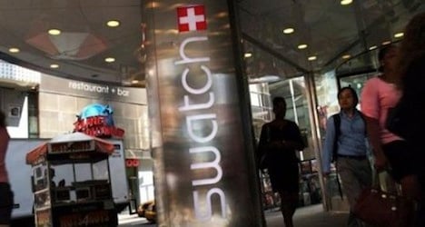 Swatch profit tumbles on strong Swiss franc