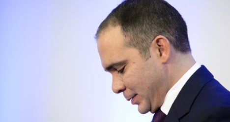 Prince Ali calls for Fifa vote to be suspended