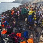 EU and Turkey strike deal to send back migrants