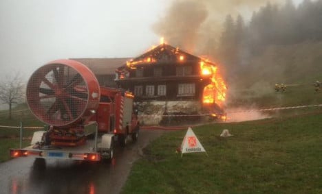 Historic house burns as fire brigade 'runs out of water'