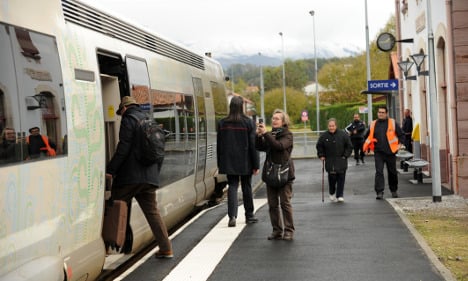 France sees nearly 100 trains cancelled each day