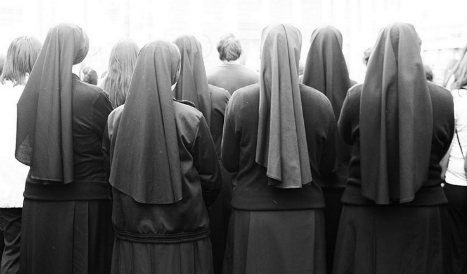 Spanish nuns prove virginity in bid to clear leader of order