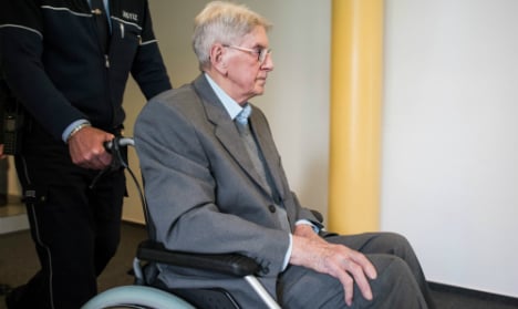 'I am truly sorry' says 94-year old Auschwitz SS guard