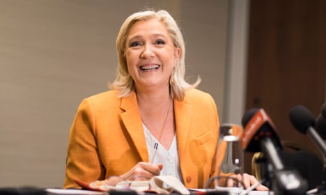 Brexit campaigners want Le Pen barred from UK