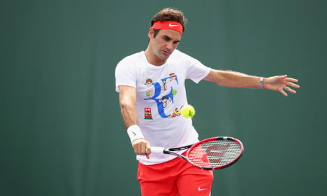 Federer coy on Monte Carlo chances after knee operation