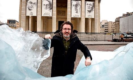 Danish artist Eliasson plans gigantic fountain for Versailles